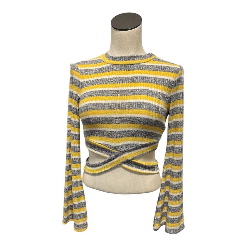 NWT Mock Neck Bell Sleeve Crop Top W/ Wrap Waist Cutouts Size Sm Knit Stretch